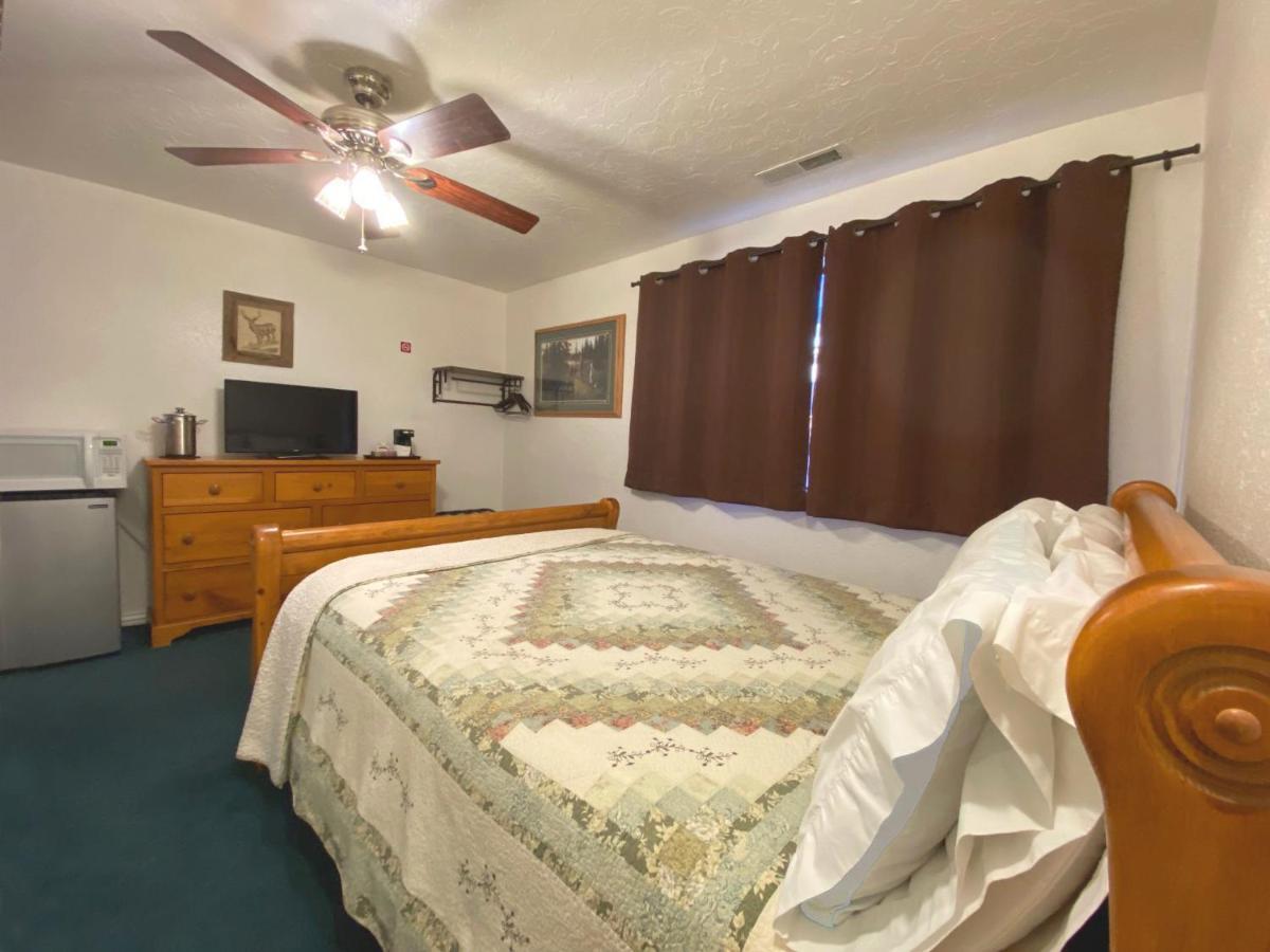 The Snuggle Inn Loa Extérieur photo